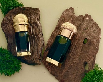 Pure Khus Essential Oil: Green Vetiver Aromatherapy for Meditation