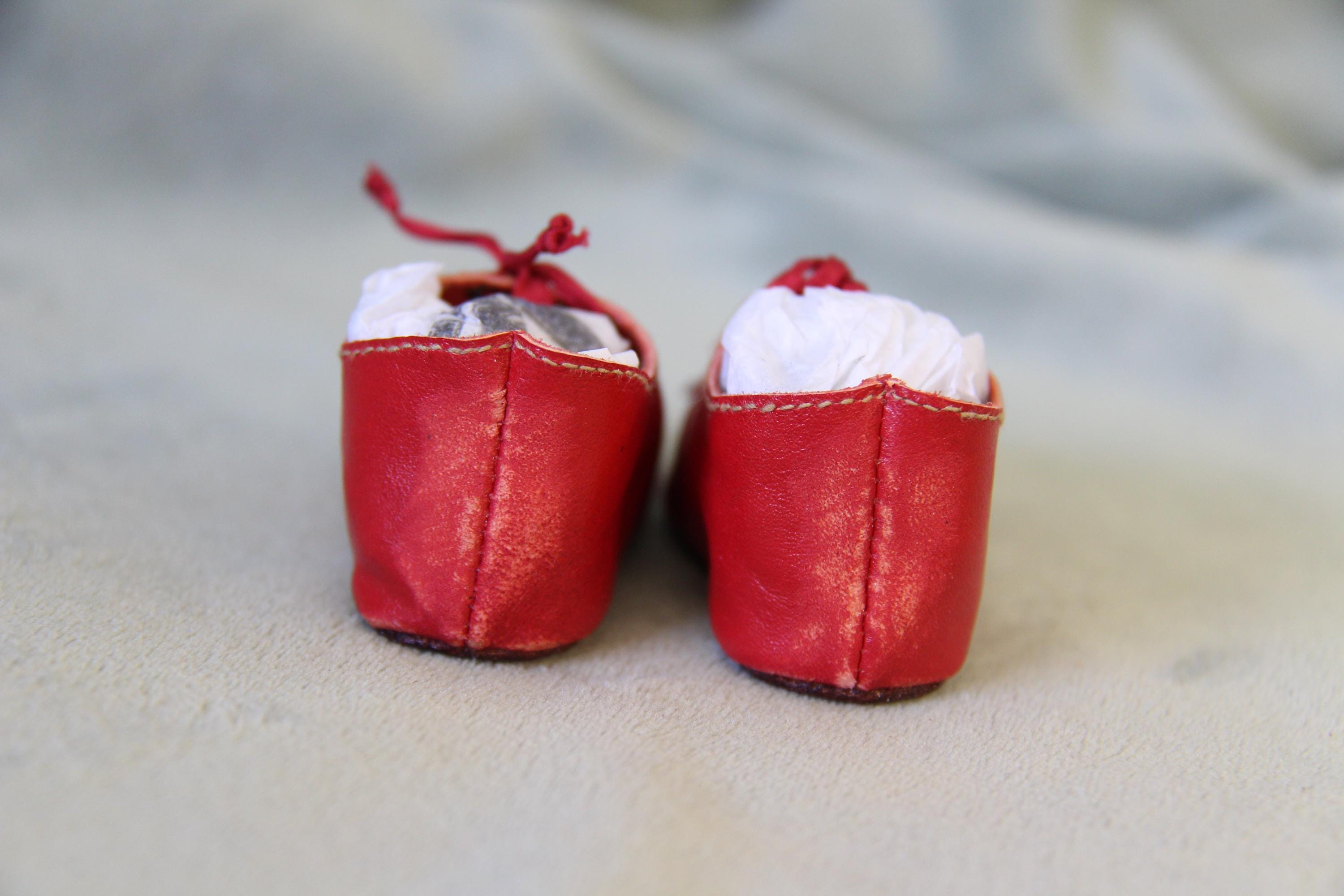 Chaussures de poupée (5,5 x 5 cm) Sandales pour canard bouleversé pour