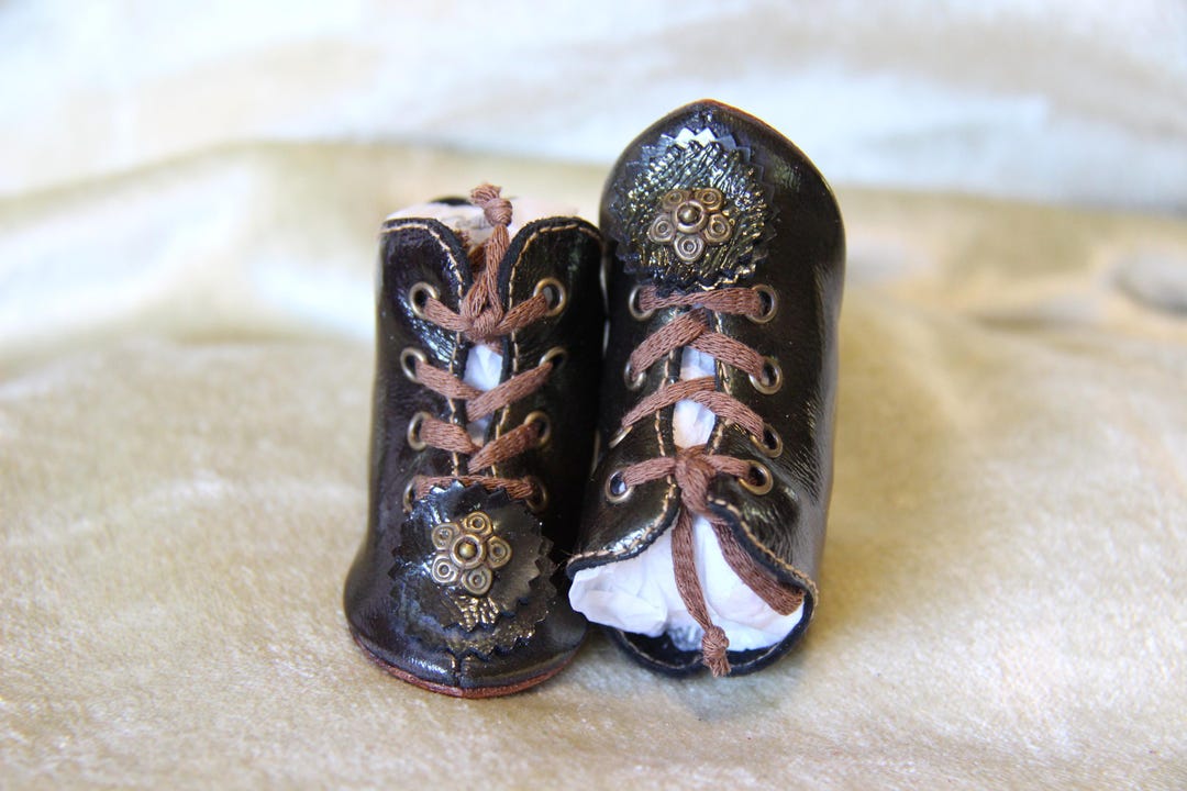 Mini-bottines Anciennes En Cuir Pour Poupée Jumeau – Pied De 7 Cm – Occasion