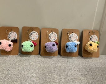 Handmade Frog crochet key chain set of 5