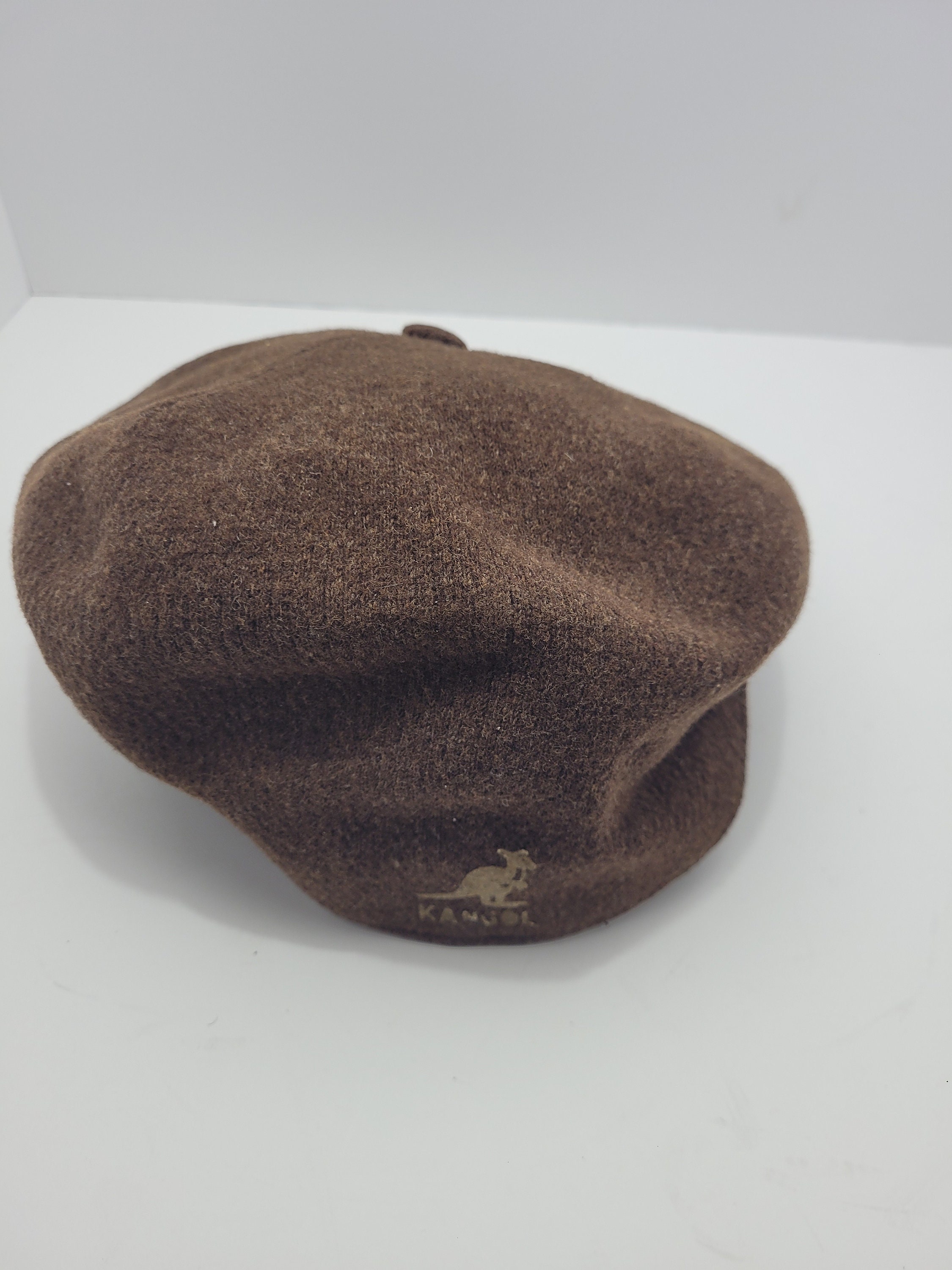 kangol 504 tobacco WOOL - FAM Moscow profile and is easy to team with any outfit or look Kangol Cap Wool 504 0258BC