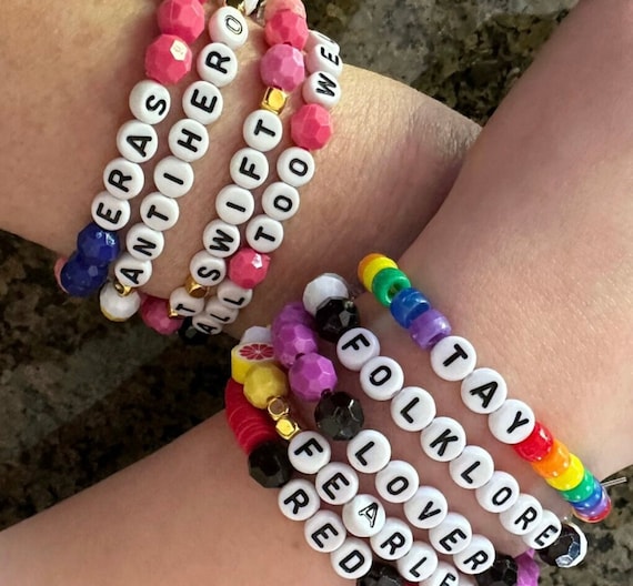 Eras Tour Friendship Bracelets : r/TaylorSwift