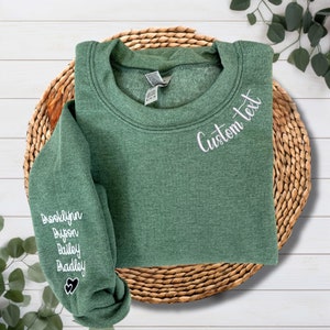 Mama Embroidered Sweatshirt, Custom Grandma Nana or Any Text Sweatshirt with Names on Sleeve, Personalized Mothers Day Gift,  Unique Gift