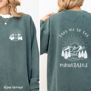 Mountain Art Comfort Colors Sweatshirt, green sweatshirt, Hiking sweatshirt, Gift for hiker, Mountain crewneck, Vintage sweatshirt
