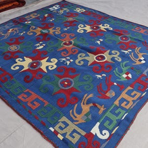 5&#39;5x6 ft Royal Blue Vintage Suzani Rug, Handmade Kilim, Wall decor, Geometric Suzani Rug, Textile Embroidery, Flatweave Uzbek Suzani Carpet