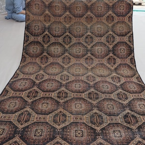 3&#39;8x4&#39;10 ft Antique 1940s Turkmen Sarouki Bukhara rug, Handmade Distressed faded Low pile Wool Rug, Oriental Vintage Afghan Rug, Bedroom Rug