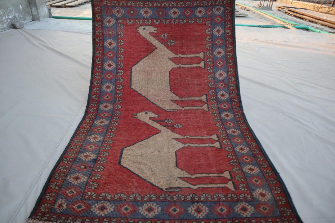2'10x4'7 Ft Camel Pictorial Vintage Rug - Afghan Tribal Handmade Wool ...