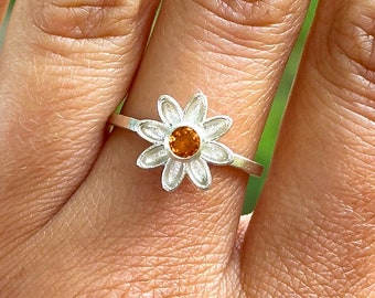 8 Petal Concave Mini Flower Ring - Natural Stone - Amethyst - Citrine - Aquamarine - Peridot - Garnet  Flower Jewelry Silver Ring  Gold Ring