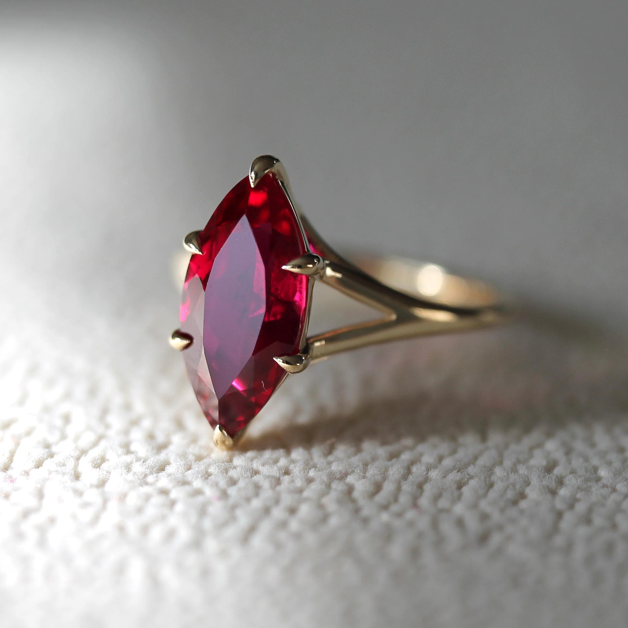 14K Solid Gold 3.8ct Ruby Ring, Marquise Engagement Ring, Red stone, July Birthstone, Gift, Anniversary gifts, Valentines, Love, Engagement