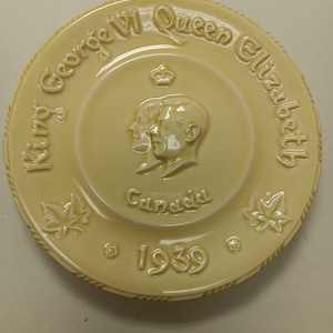 Royal Winton Grimwades King George VI Queen Elizabeth 1939 Commemorative Plate Made in England