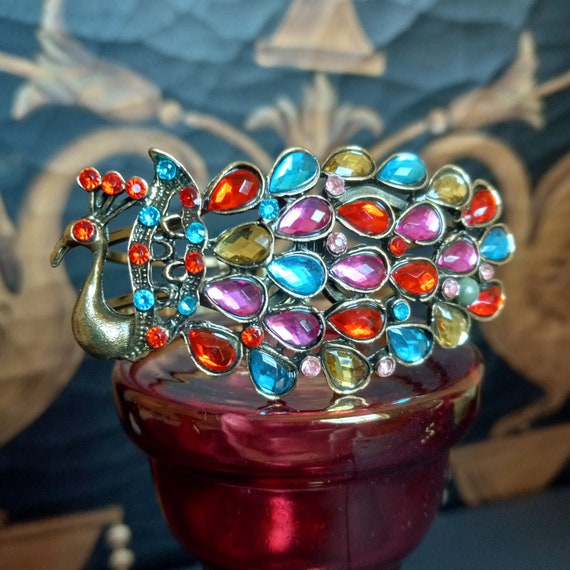 Vintage Rhinestone Peacock Swivel Cuff Bracelet Copper Tone  display picture 2