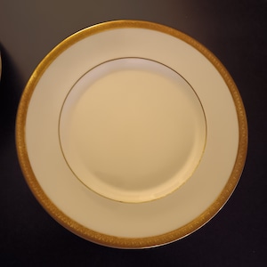 Royal Doulton Royal Gold Dinner Plates England