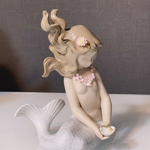 Lladro Figurine #1415 Mirage Mermaid