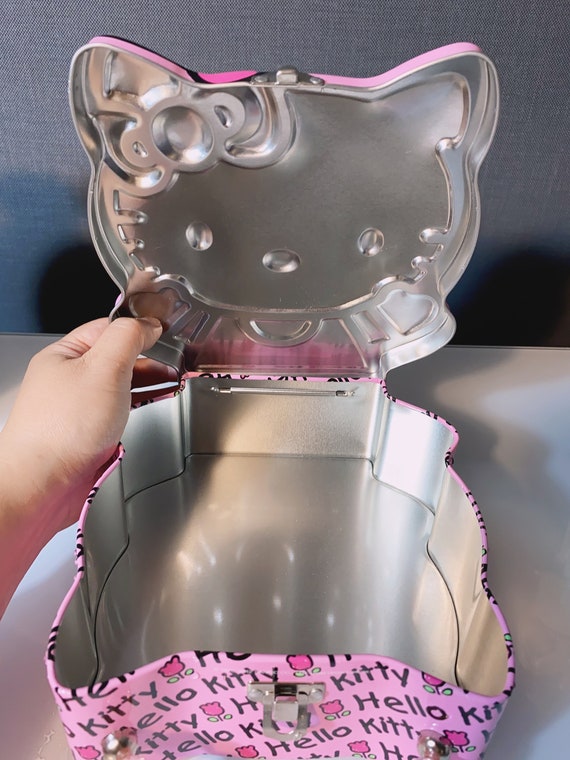 Hello Kitty Face Head Shape Tin Box, Latch Lock Purse, Lunch Box