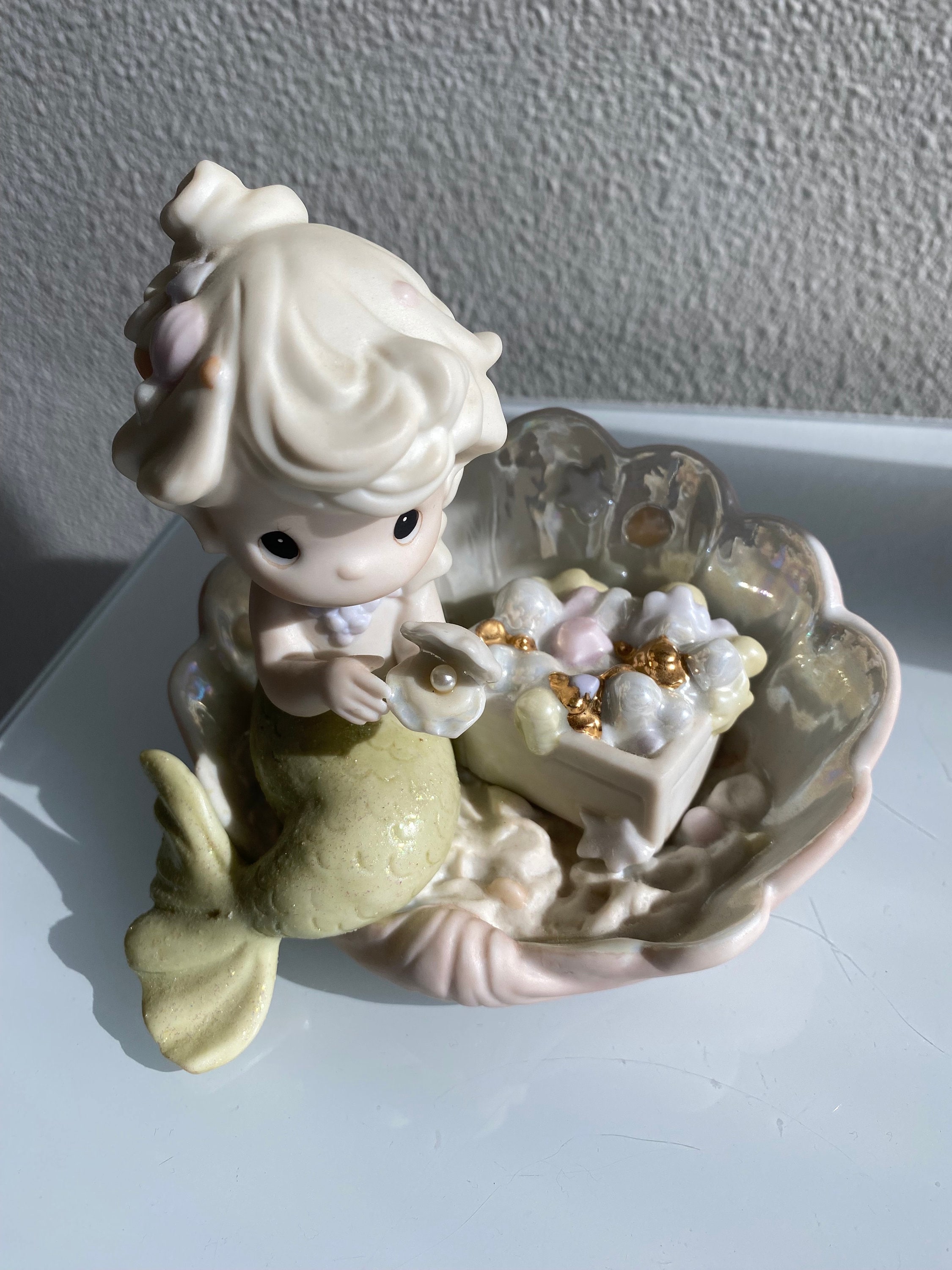 Precious Moments the Pearl of Great Price, 1997 Century Circle