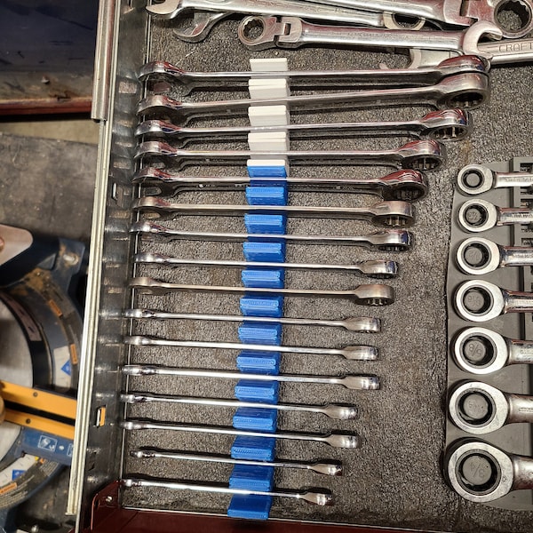 Magnetic customizable wrench holder Modular toolbox organization