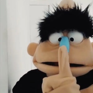 Custom Professional Hand Puppet Wearable Hands Moving Eyebrows Interactive Sneaky Egg Head Puppet Ventriloquist Puppet 38cm Hand Puppet