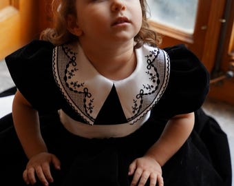 Jolie Robe De Noël Rouge Pour Fille Taille 3T - Col En Fausse Fourrure - Neuf Avec étiquette