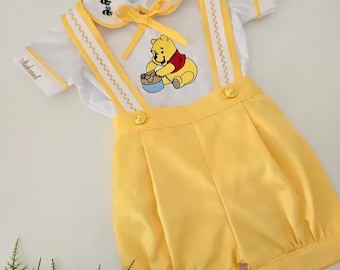 Personalized Boys Winnie the Pooh 1st Birthday Suit Baby Boys Personalized Pooh Bear Outfit Baby Boys Disney Birthday Clothing Tiegreen