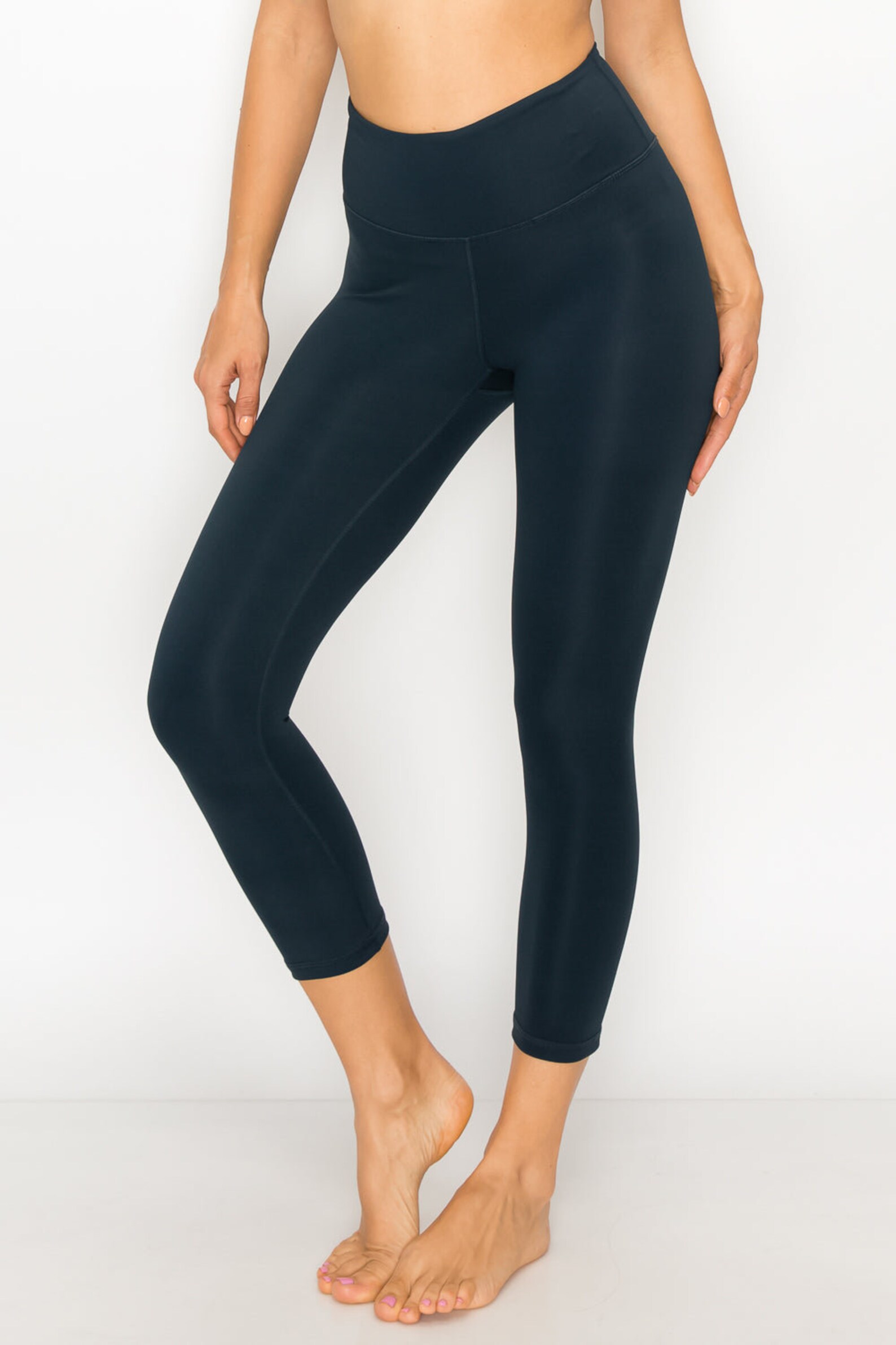 Capri Regular Cheeky Pant