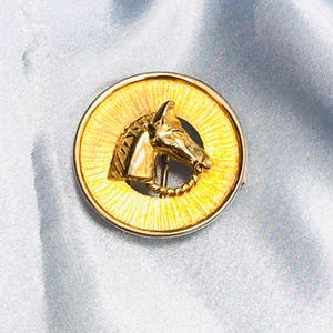 Mimi Di N 1979 Interlocking Horse Head Belt Buckle Gold Tone Vintage Mimi Di N Belt Buckles | eBay main image 2