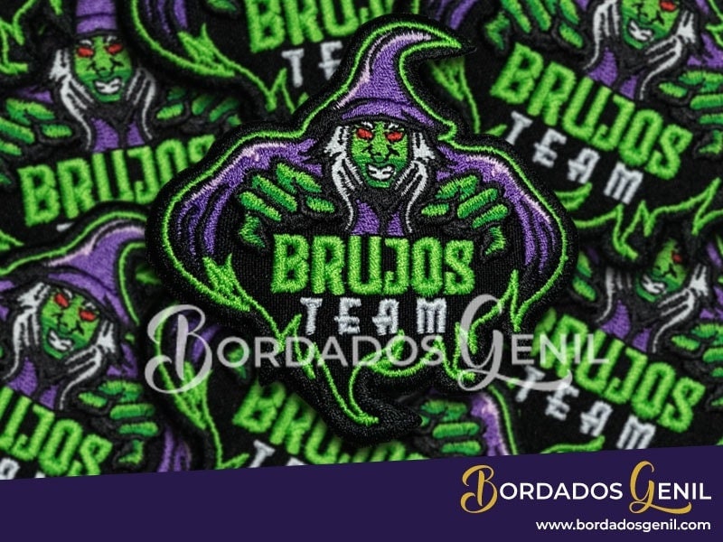 Parche personalizado, parche bordado personalizado, parche motero personalizado