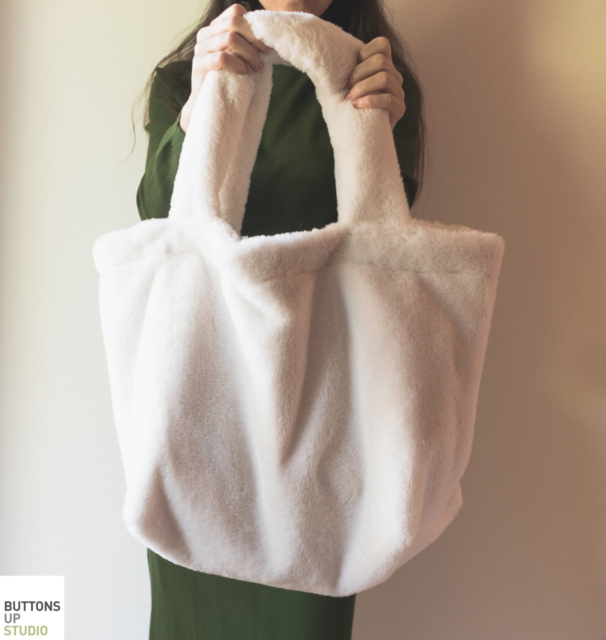 FLUFFY FUR BAG - Oversized Tote Bag, Large Shopping Bag FLUFFY FUR BAG - Oversized Tote Bag, Large Shopping Bag