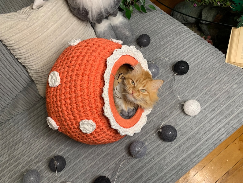 Crochet Mushroom Cat House Pattern: Pet Cave PDF - Etsy