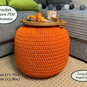 Può includere: Schema PDF a uncinetto per un pouf arancione. Il pouf ha un diametro di 45 cm e un'altezza di 35 cm. Lo schema è facile per i principianti.