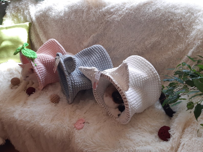 Crochet Cat Tunnel Pattern: 3-in-1 Foldable Pet Bed (PDF Pattern) - Etsy