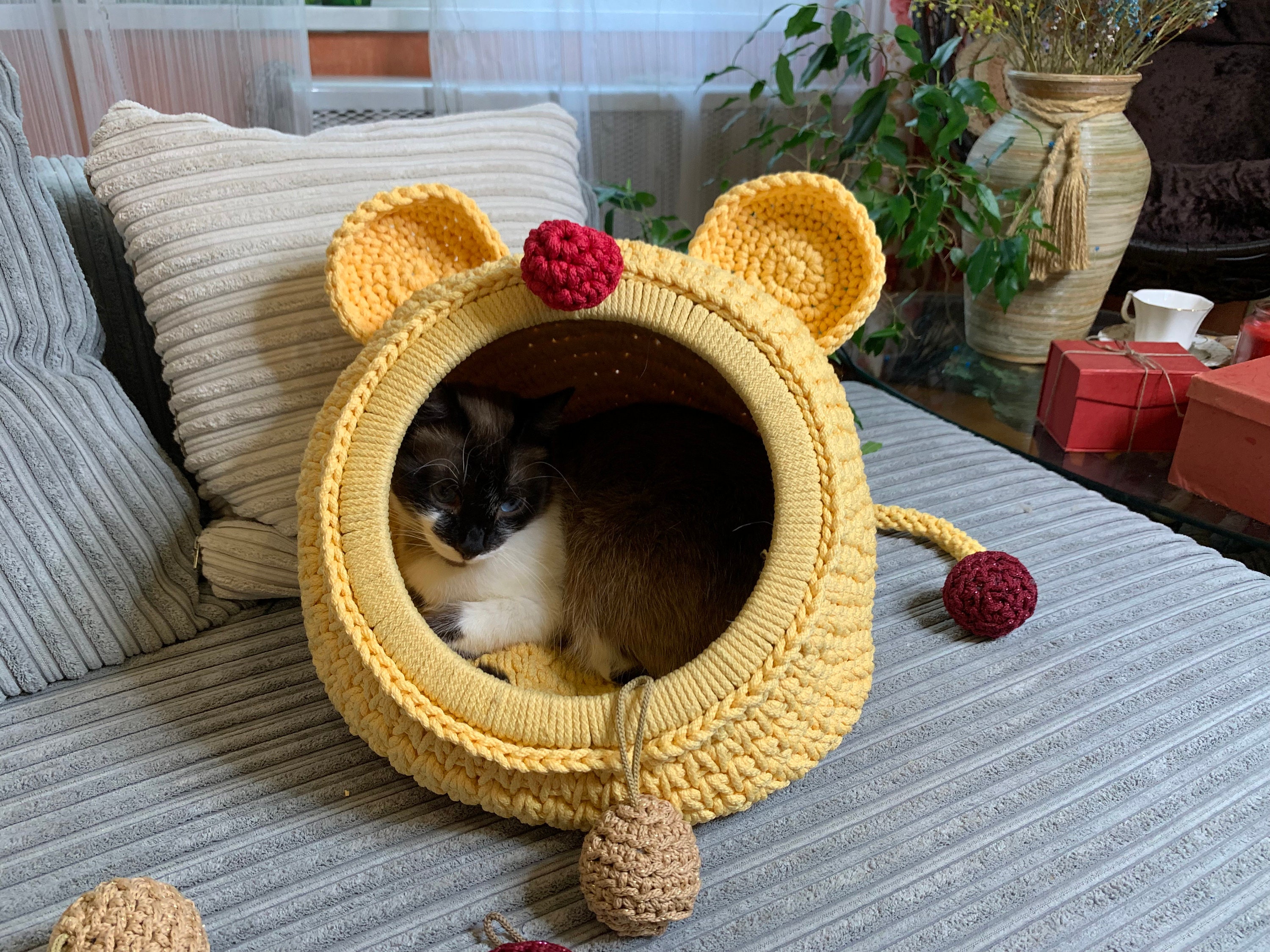 Crochet Cat House Pattern: Mouse Design, DIY Pet Bed (PDF Pattern) - Etsy