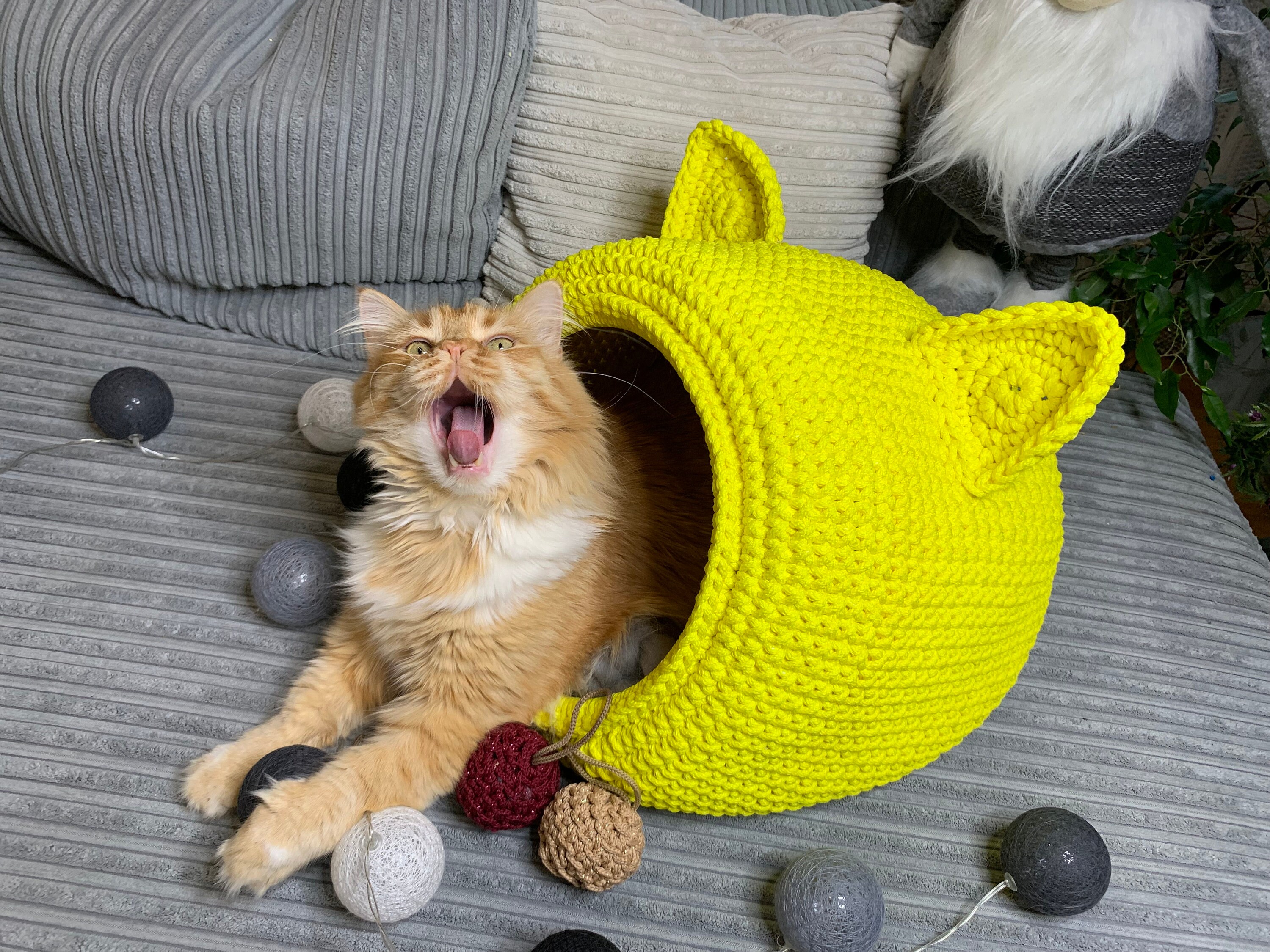 Crochet Cat House Pattern: Easy Pet Bed, Seamless Design (PDF Pattern ...
