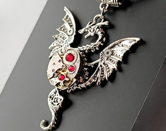 Joia de dragão Colar Steampunk Steam punk pingente Clockwork Totem Presente místico para homens mulheres Peças de relógio vintage Criatura de fantasia