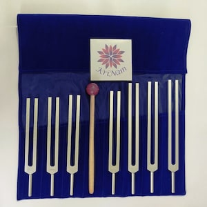 7 chakra tuning forks for sound healing therapy with printed velvet pouch