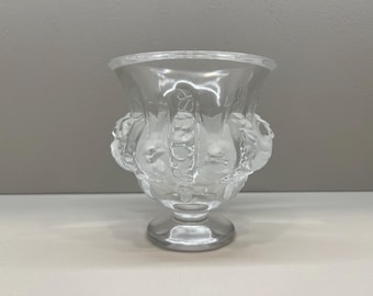 スズメが描かれたラリックのクリスタル花瓶ダンピエール、ヴィンテージ