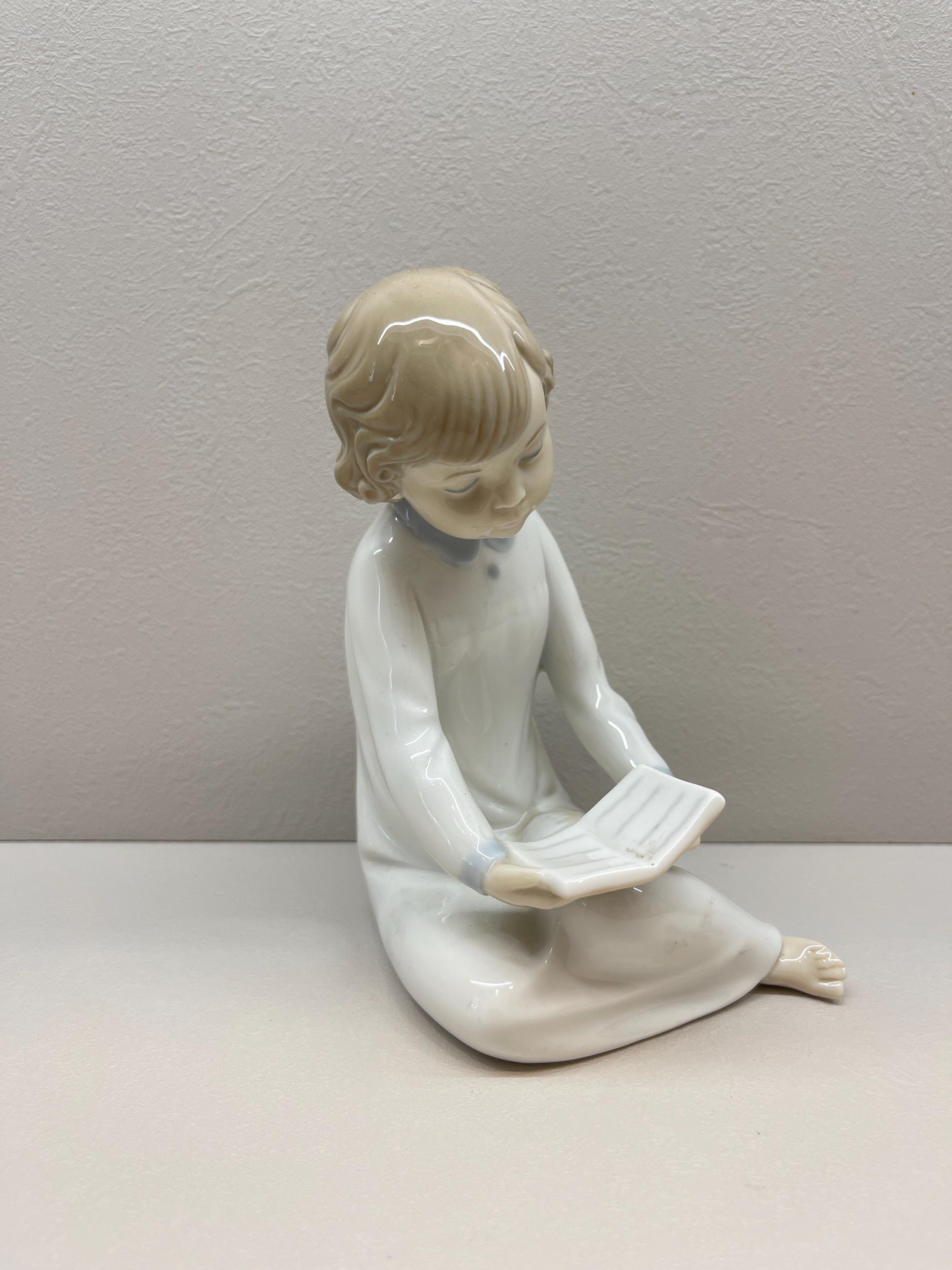 Buy Retired Nao Lladró Figurine Online In India - Etsy India