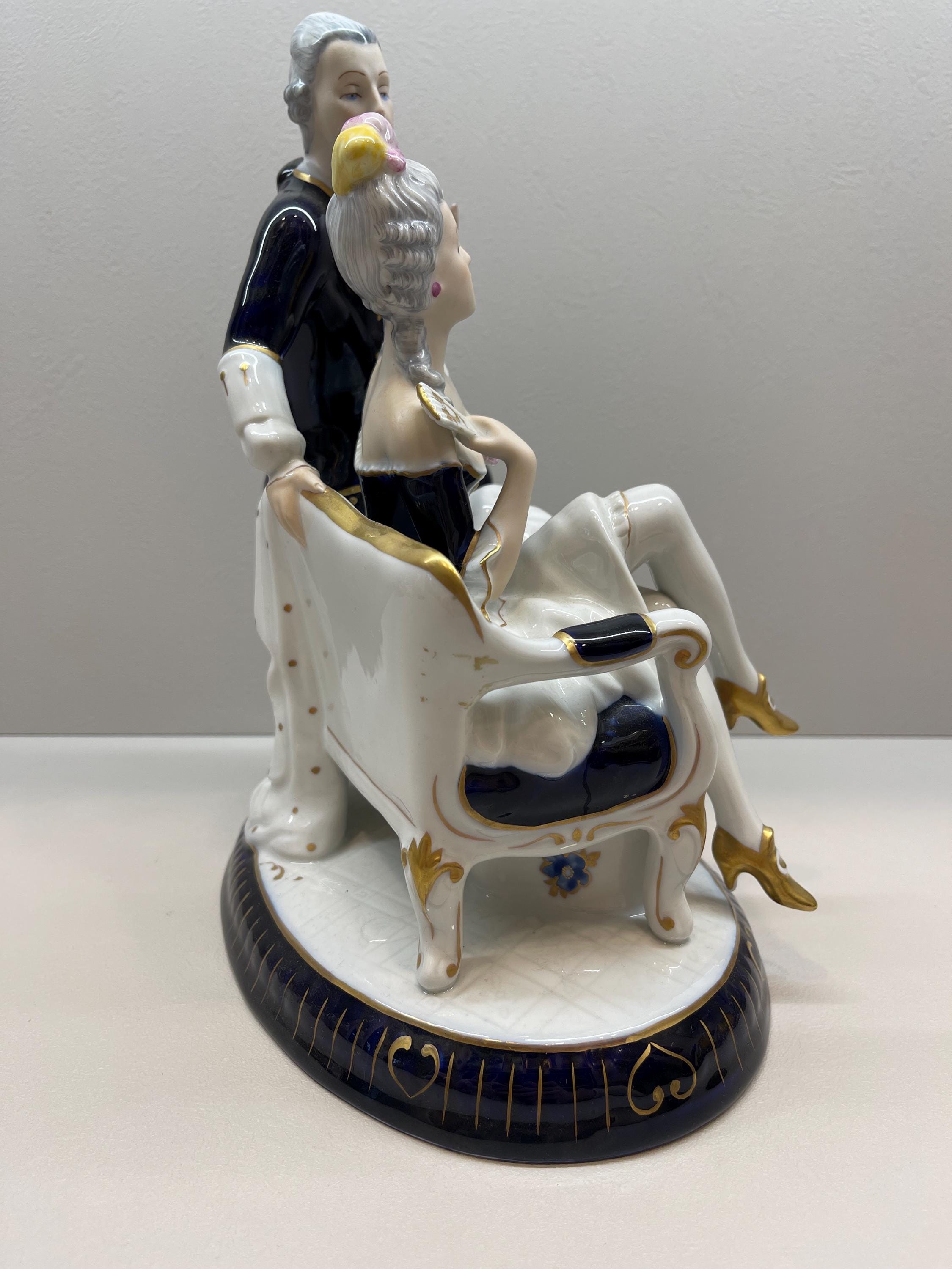 Royal Dux Czechoslovakia 192/31 Aristocratic Bohemia Couple Woman