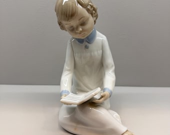スペイン ナオ製 陶器製座っている少年の人形 NAO by Lladro 新聞配達少年 磁器製フィギュア スペイン製 - Etsy 日本