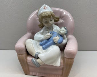 LLADRO #4700 dress maker 磁器人形 女性 置物 Vintage Large Lladro Dressmaker Lady Figurine 14