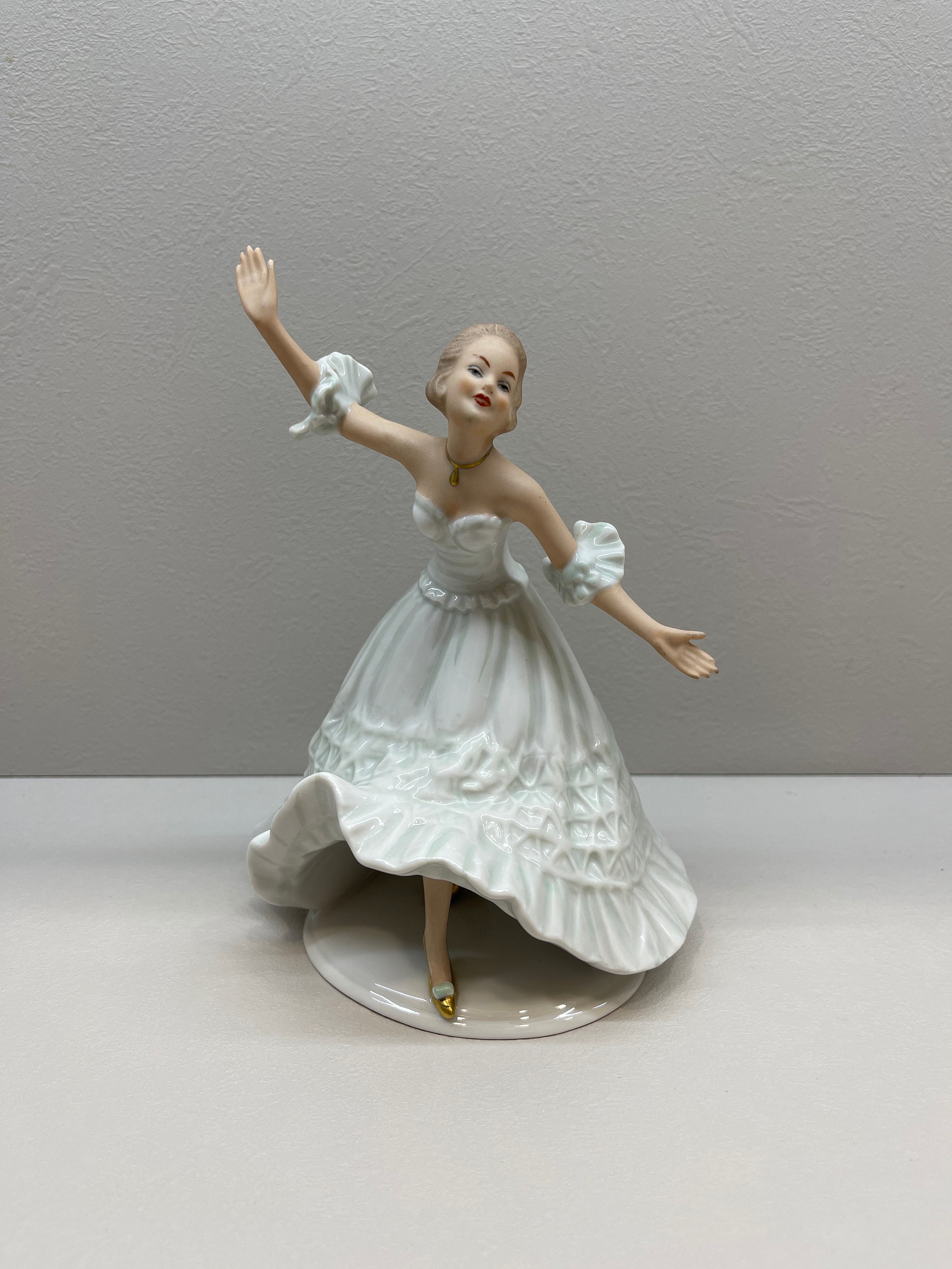 Goebel Lady figure Goebel Lady figure