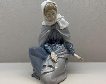 Figura María de NAO by Lladró – Belén de porcelana – Fabricada en España
