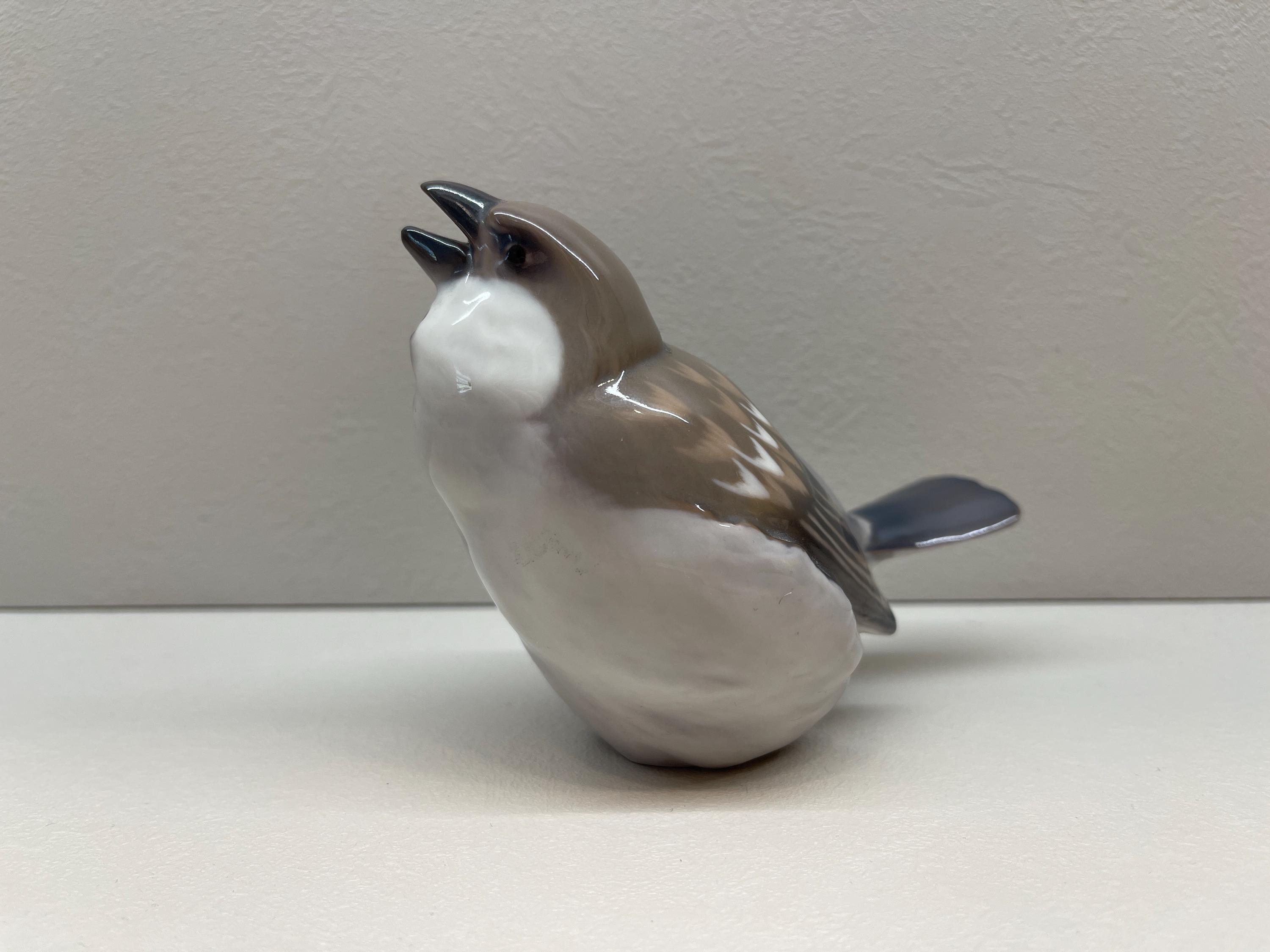 Bing & Grøndahl #1607 磁器の鳩の置物 – ヴィンテージのデンマークの