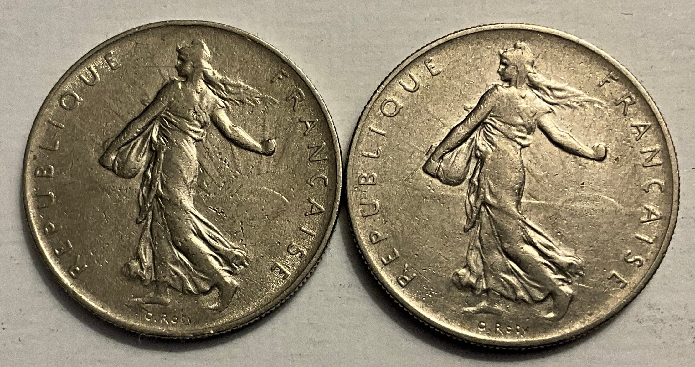 60年代フランス旧硬貨。 1960年フランス1フラン硬貨2枚 - Etsy 日本