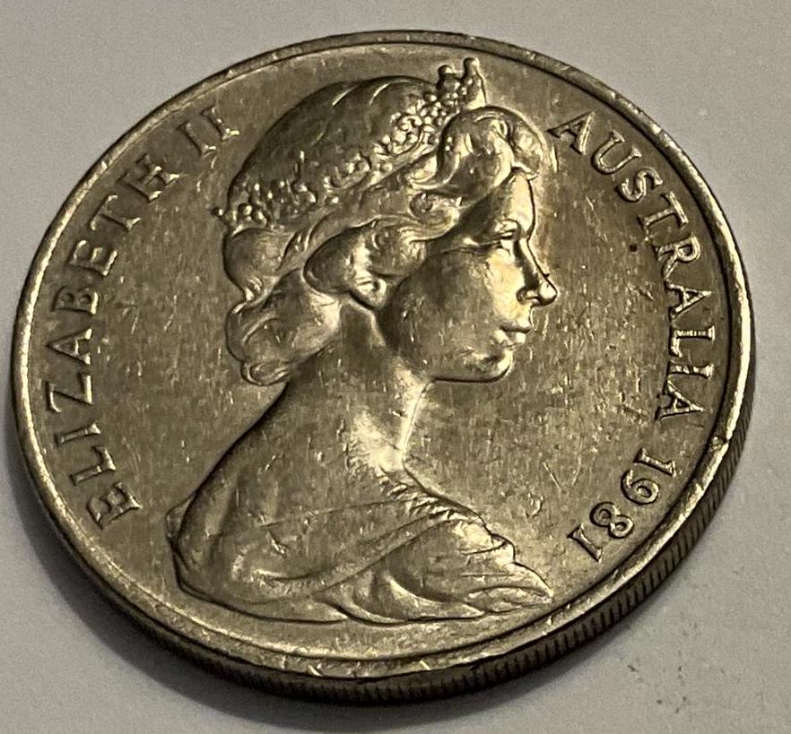 1981年 オーストラリア エリザベス2世女王 20セント硬貨 - Etsy 日本