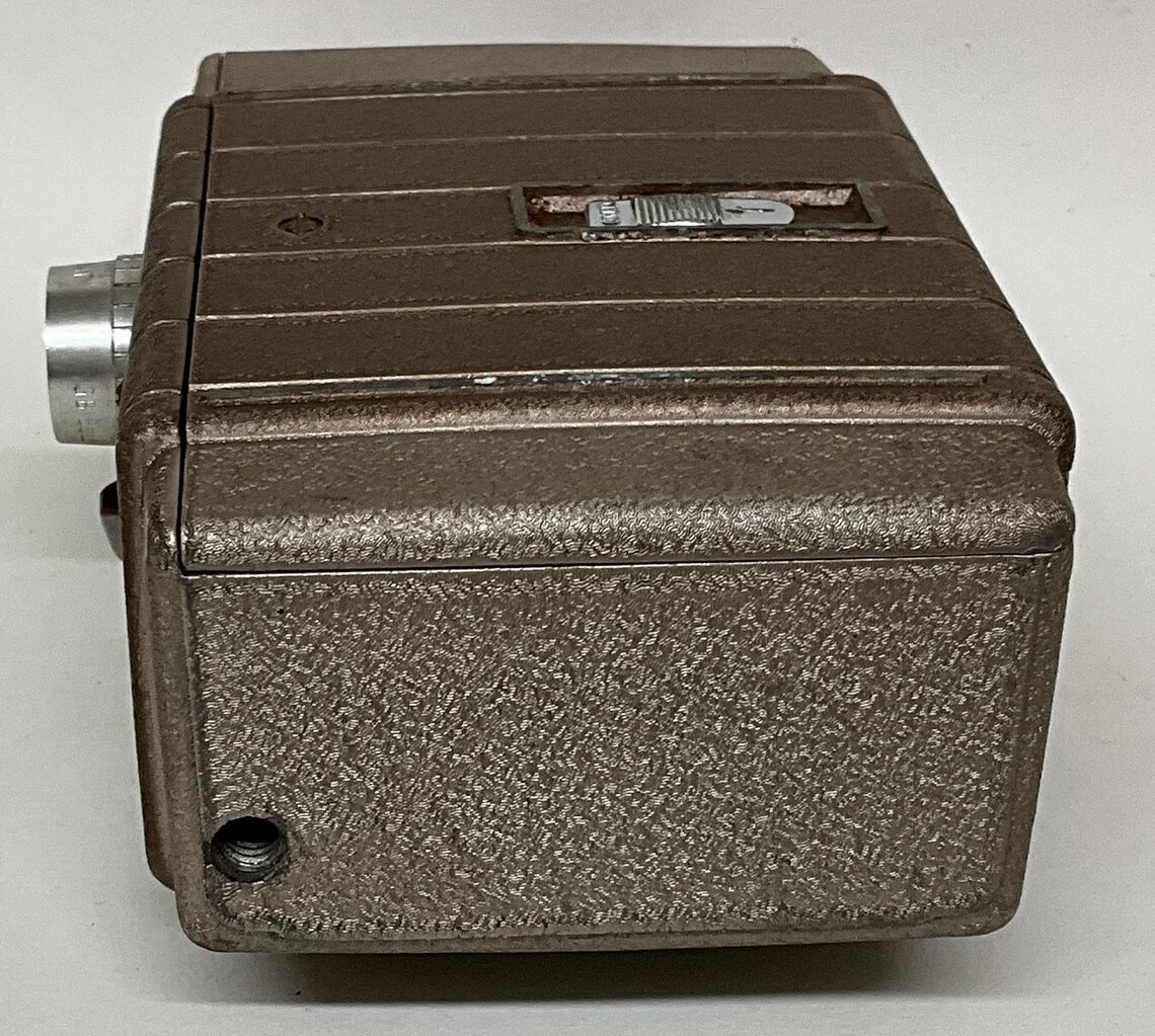 Appareil photo vintage Bell & Howell 8 mm 624 - 1958 avec étui
