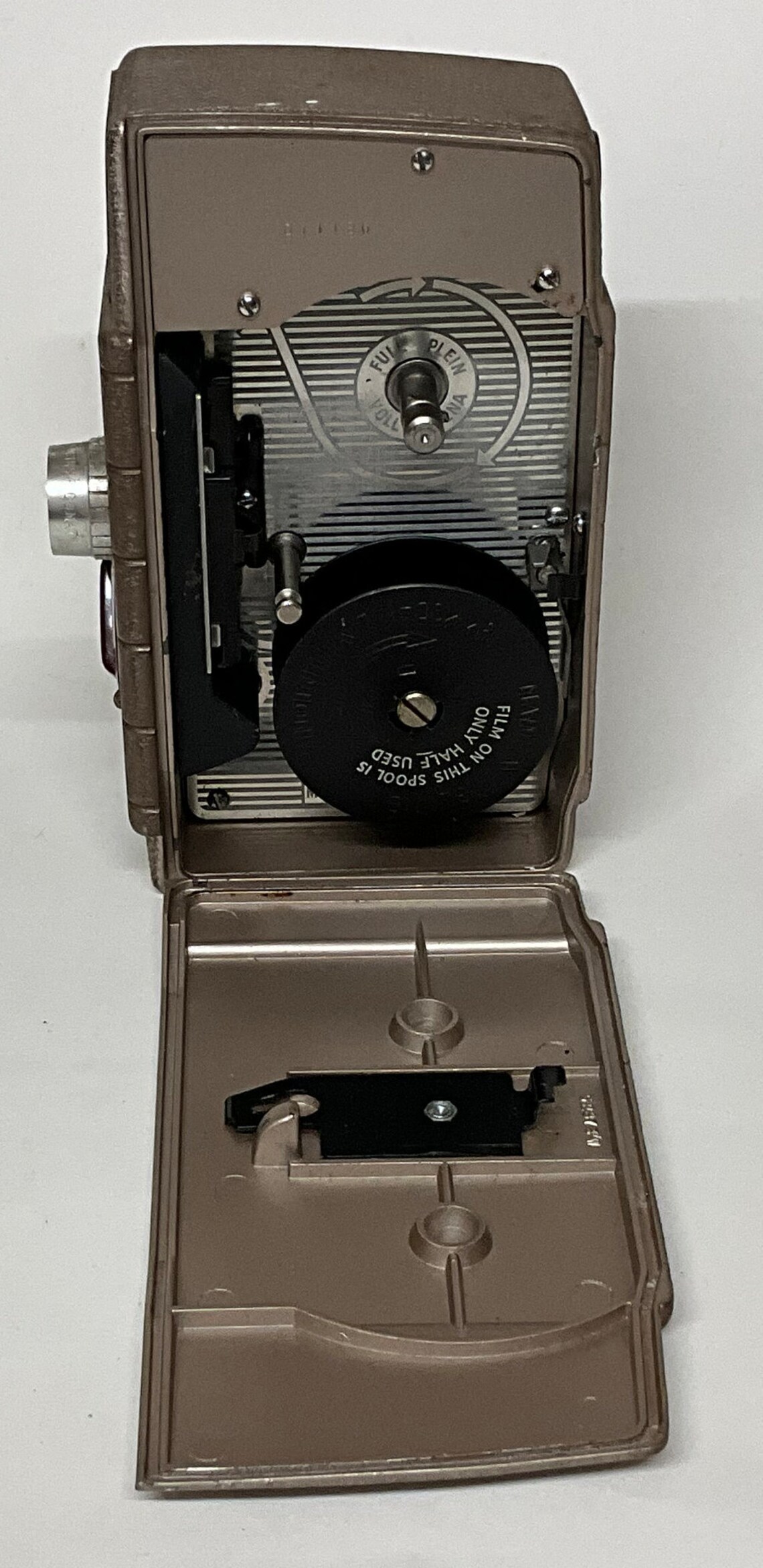 ANCIENNE CAMERA 8 mm bell & howell 624 EUR 42,00 - FR