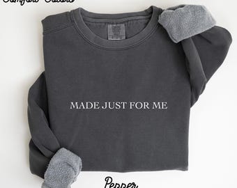 Custom Sweatshirt, Custom Comfort Colors Sweatshirt, College Letters Crewneck, Personalized Comfort Colors, Custom Text, Vintage Sweatshirt