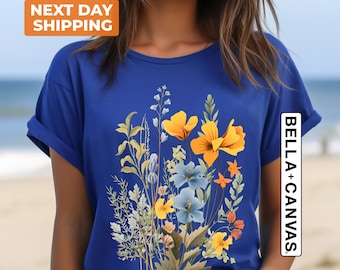Pressed Flowers Tshirt, Boho Wildflowers Cottagecore Shirt, Oversized Vintage Botanical Tee, Pastel Floral Nature Shirt, Garden Lover Shirt