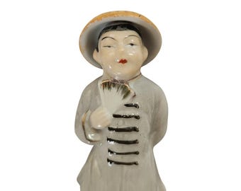 Vintage Made in Occupied Japan Porcelain Man Figurine with Fan and Hat 5.75"