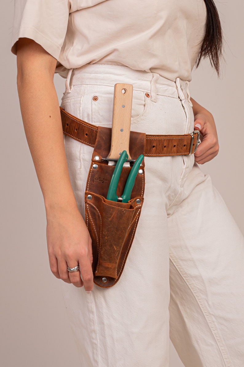 Hori Hori Leather Sheath belt with Pruner and Scissor Pockets. Personalized florist Tool Belt Leather, Gardening Belt. image 1